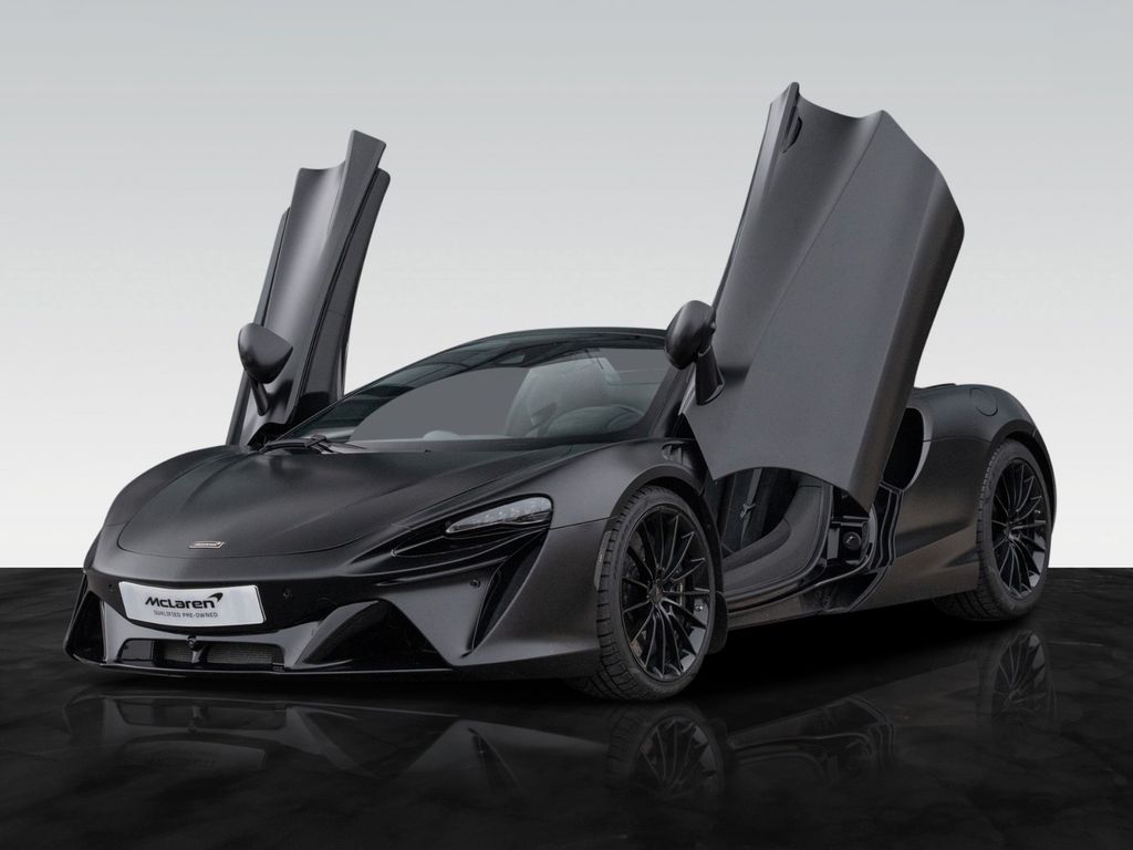 McLaren Artura 2025