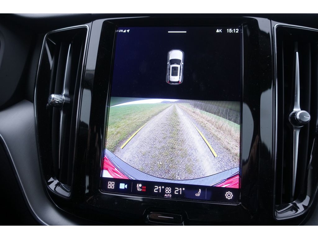 Volvo XC60 2022