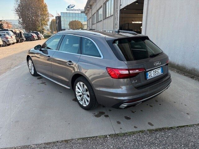 Audi A4 2021