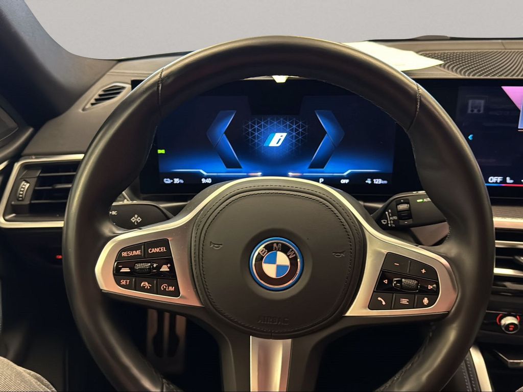 BMW i4 2023