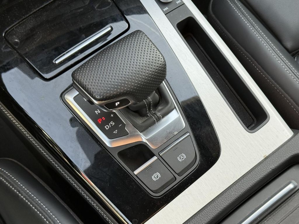 Audi Q5 2022