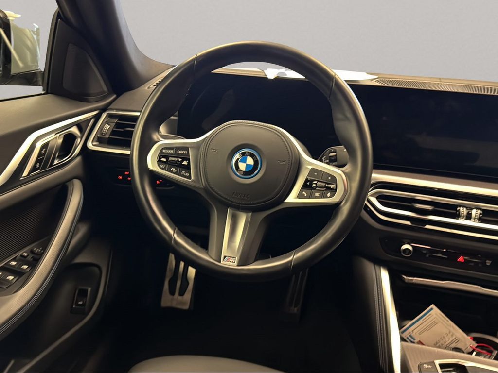 BMW i4 2023