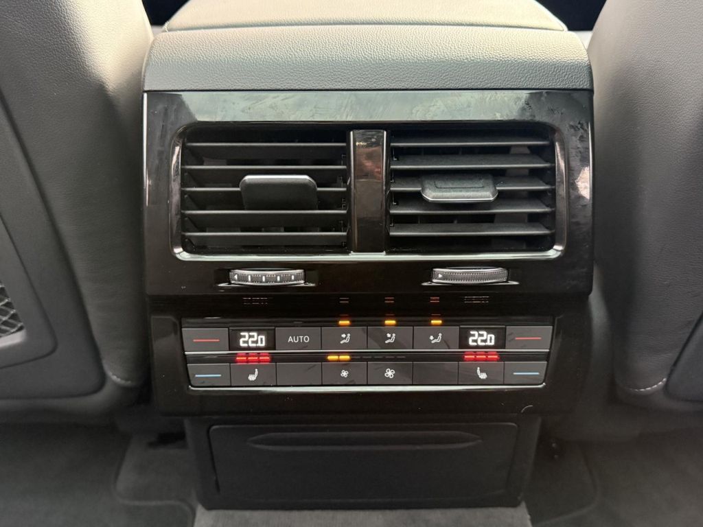 Volkswagen Touareg 2021