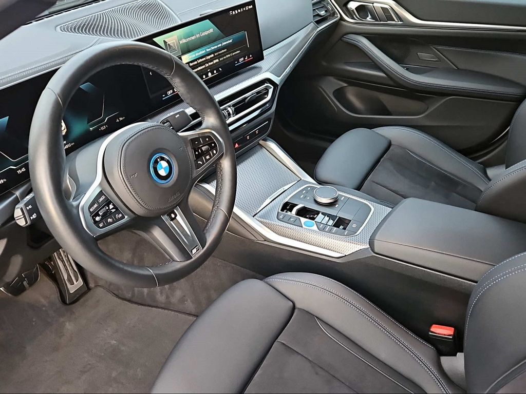 BMW i4 2023