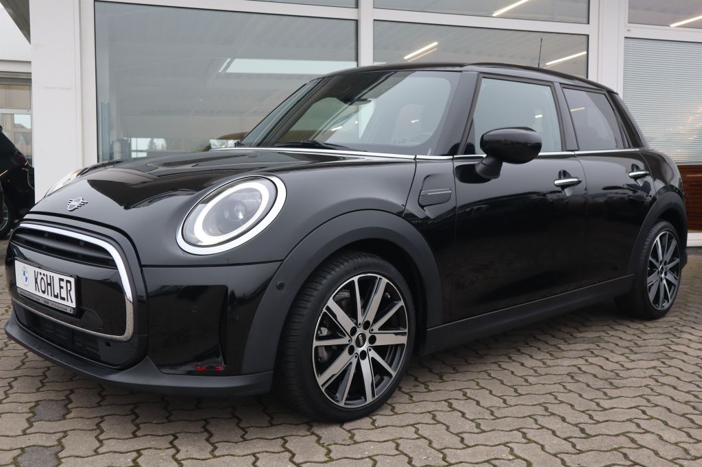 MINI ONE 2021
