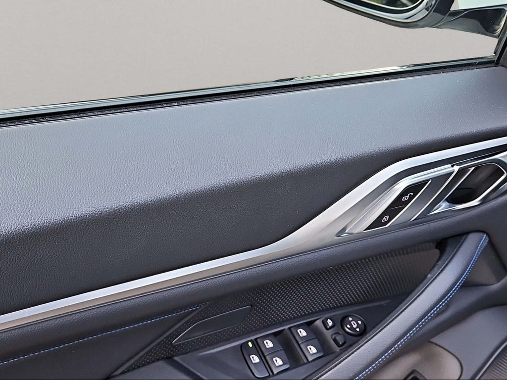 BMW i4 2023