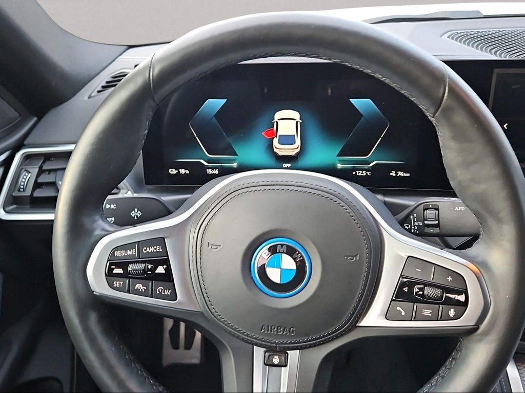 BMW i4 2023
