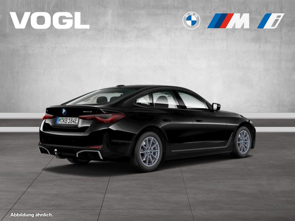 BMW i4 2023
