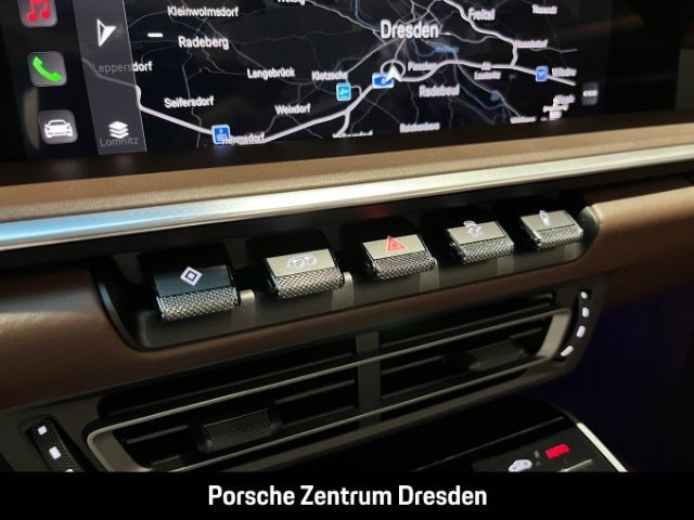 Porsche 992 2021
