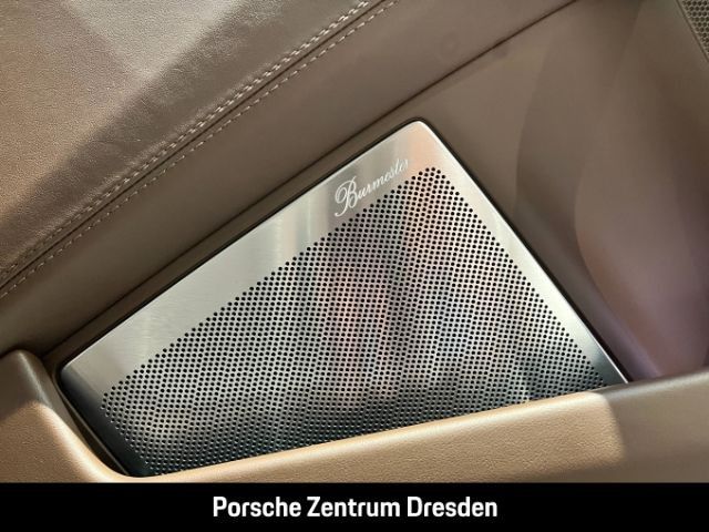Porsche 992 2021