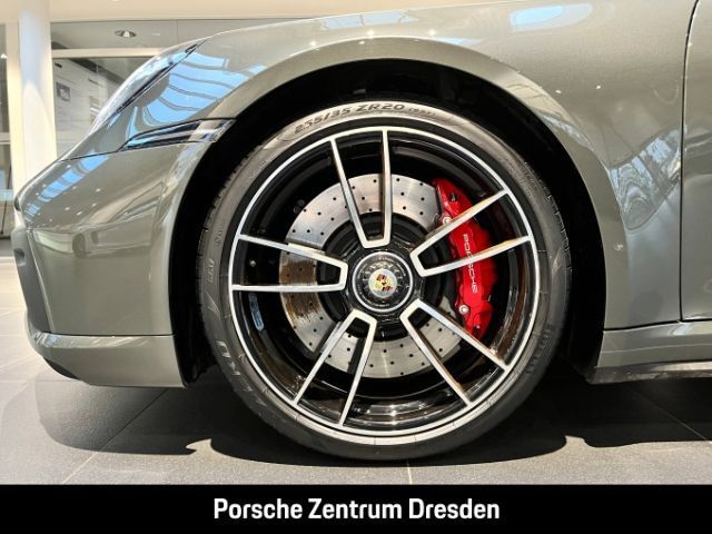Porsche 992 2021