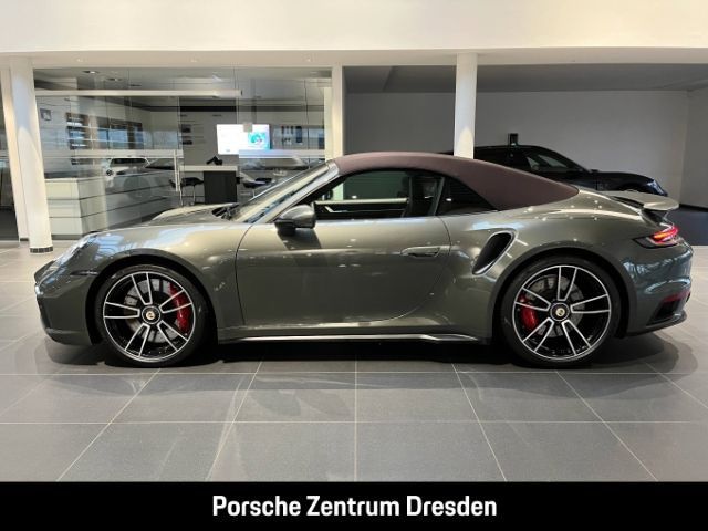 Porsche 992 2021