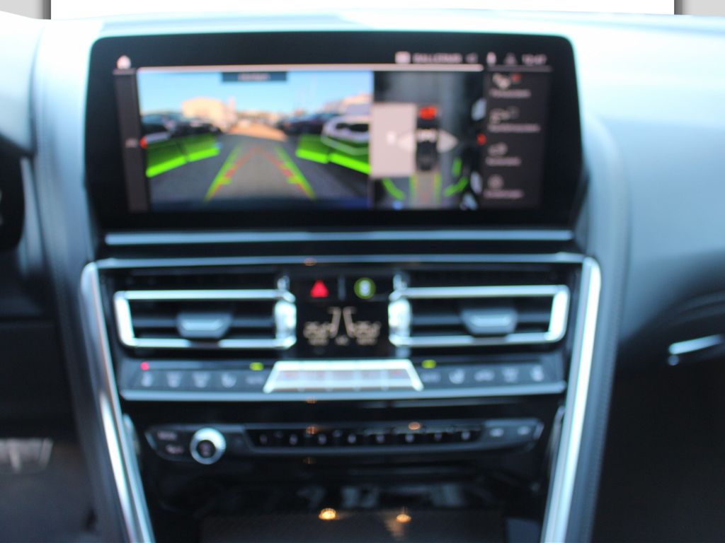 BMW M850 2022