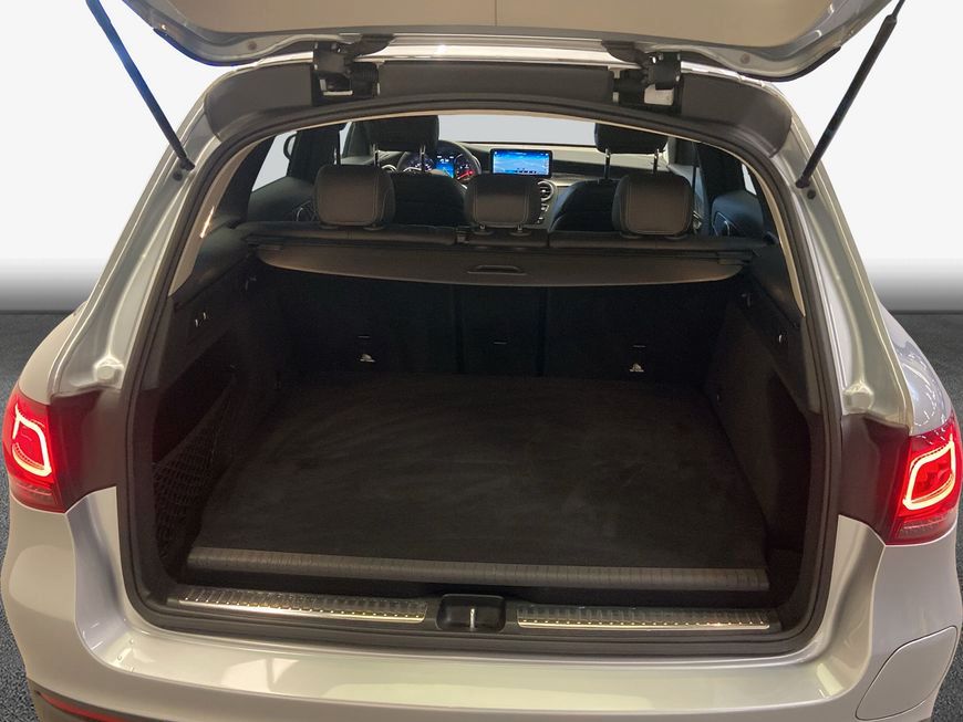 Mercedes-Benz GLC 300 2021