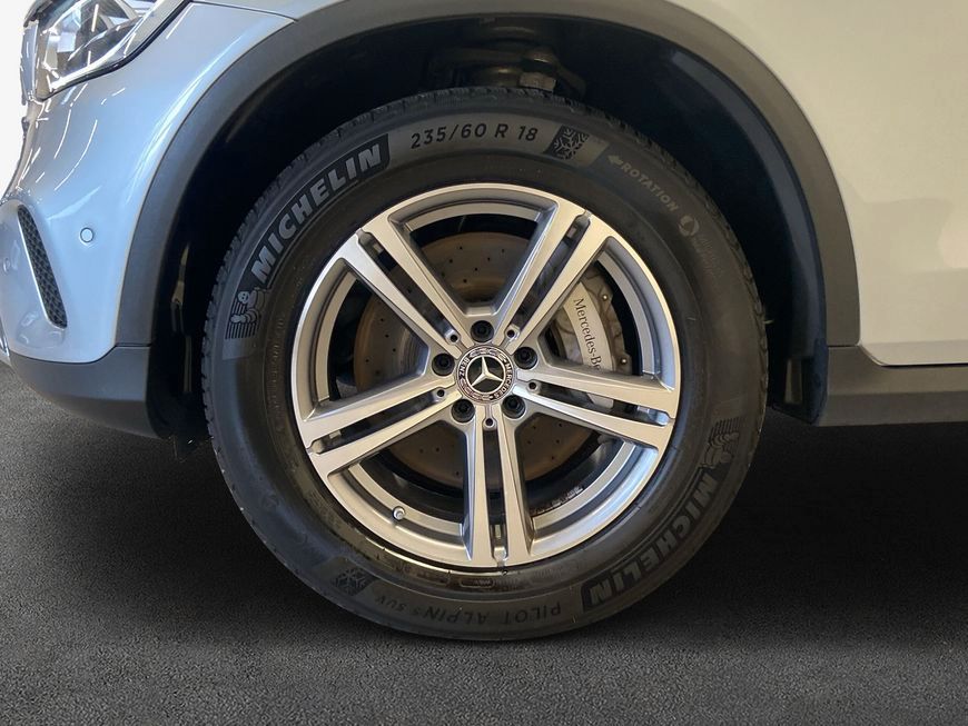 Mercedes-Benz GLC 300 2021