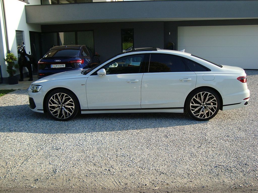 Audi A8 2025