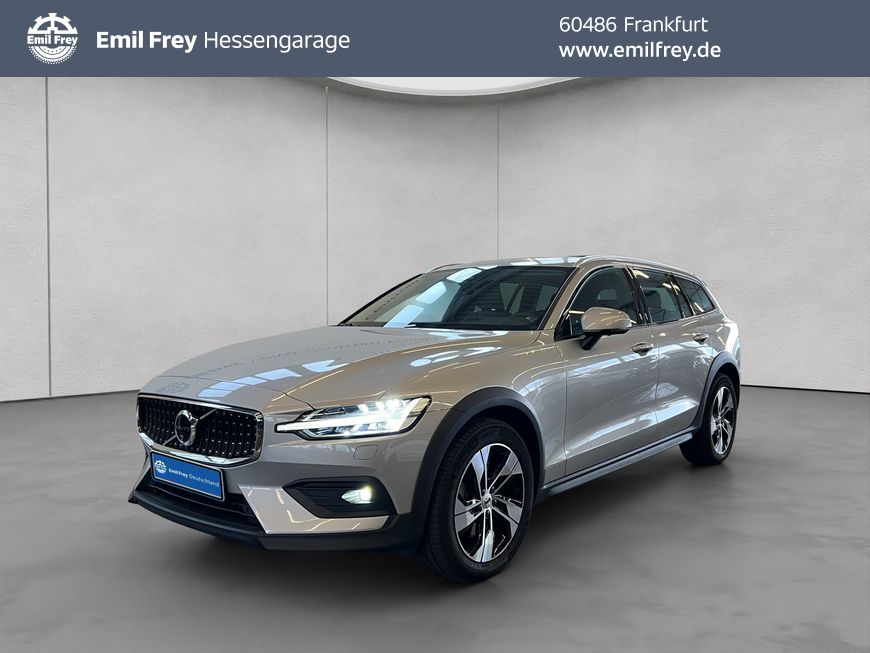Volvo V60 Cross Country 2024