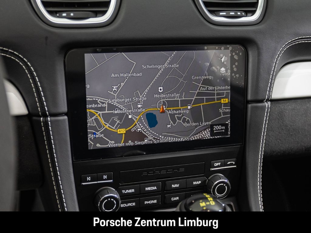 Porsche Boxster 2025