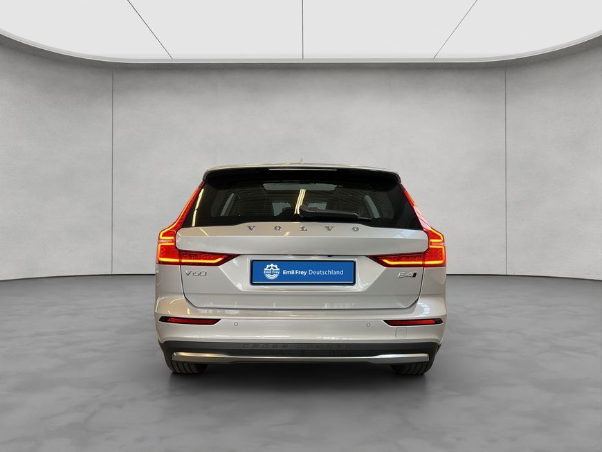 Volvo V60 Cross Country 2024