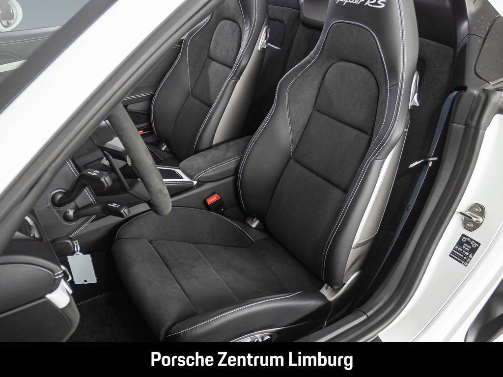 Porsche Boxster 2025