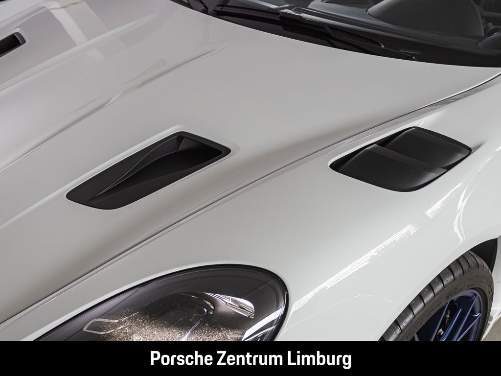 Porsche Boxster 2025