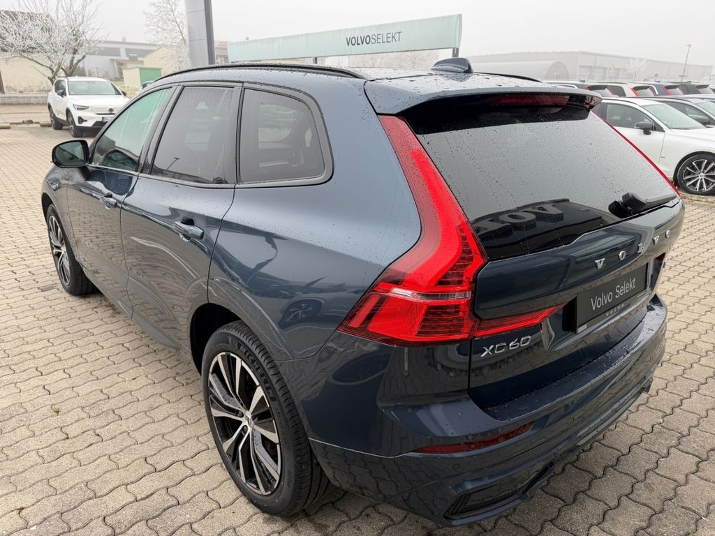 Volvo XC60 2022