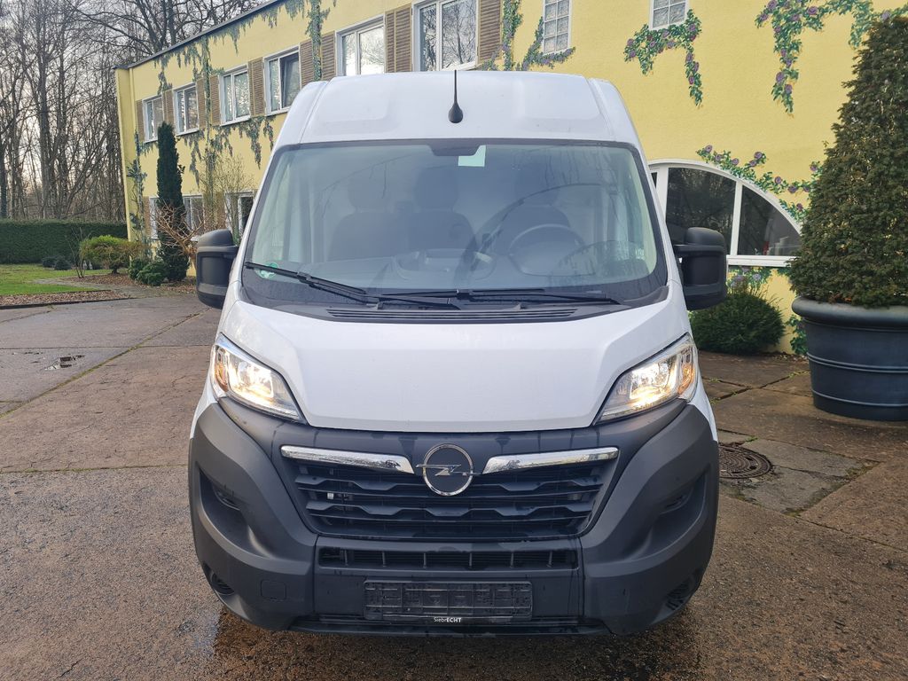 Opel Movano 2024
