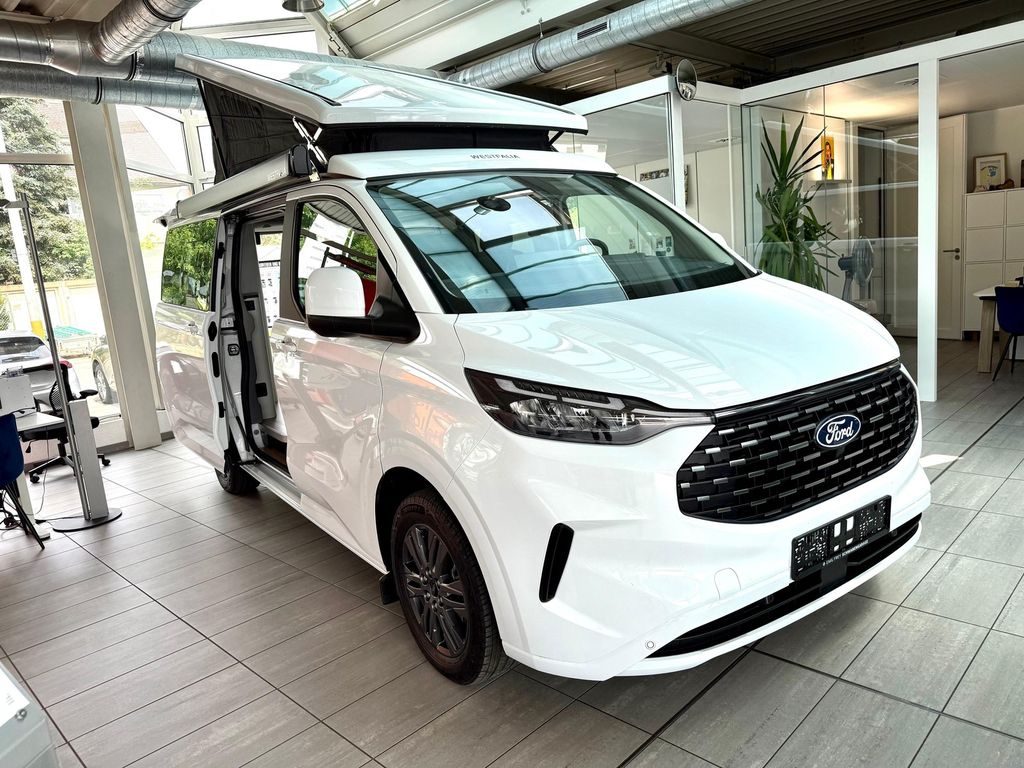 Ford Tourneo Custom 2025