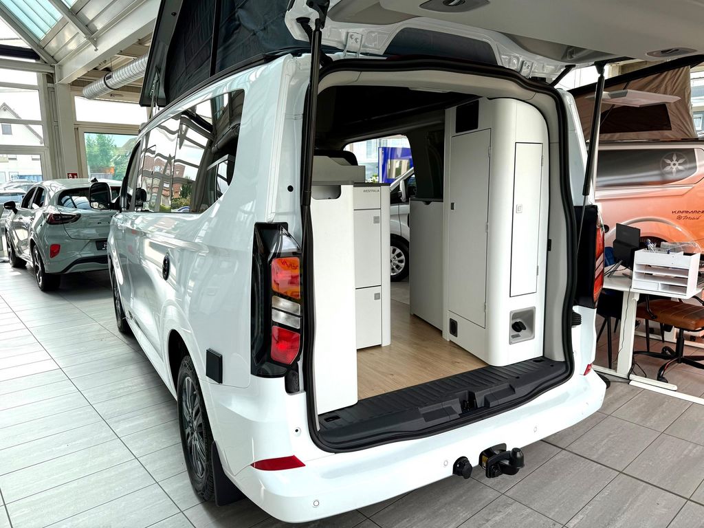 Ford Tourneo Custom 2025