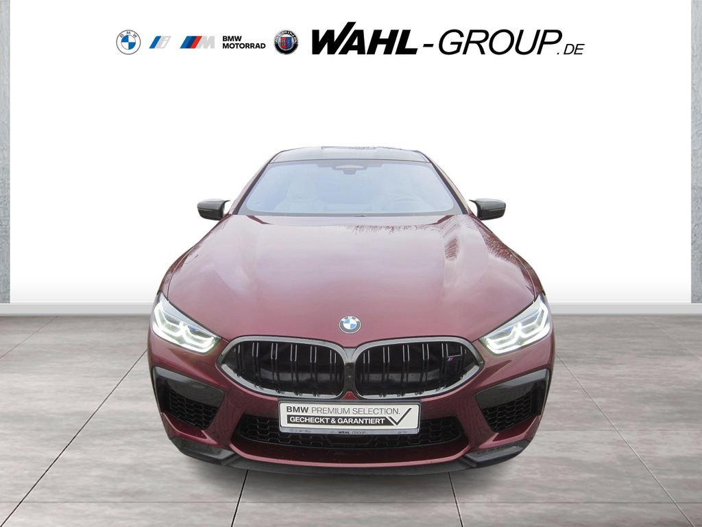 BMW M8 2022