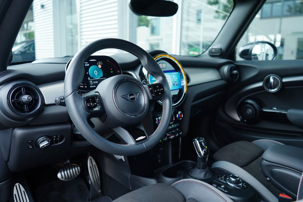 MINI John Cooper Works Cabrio 2022