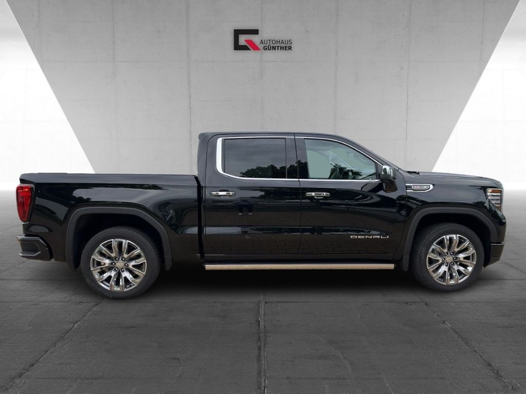 GMC Sierra