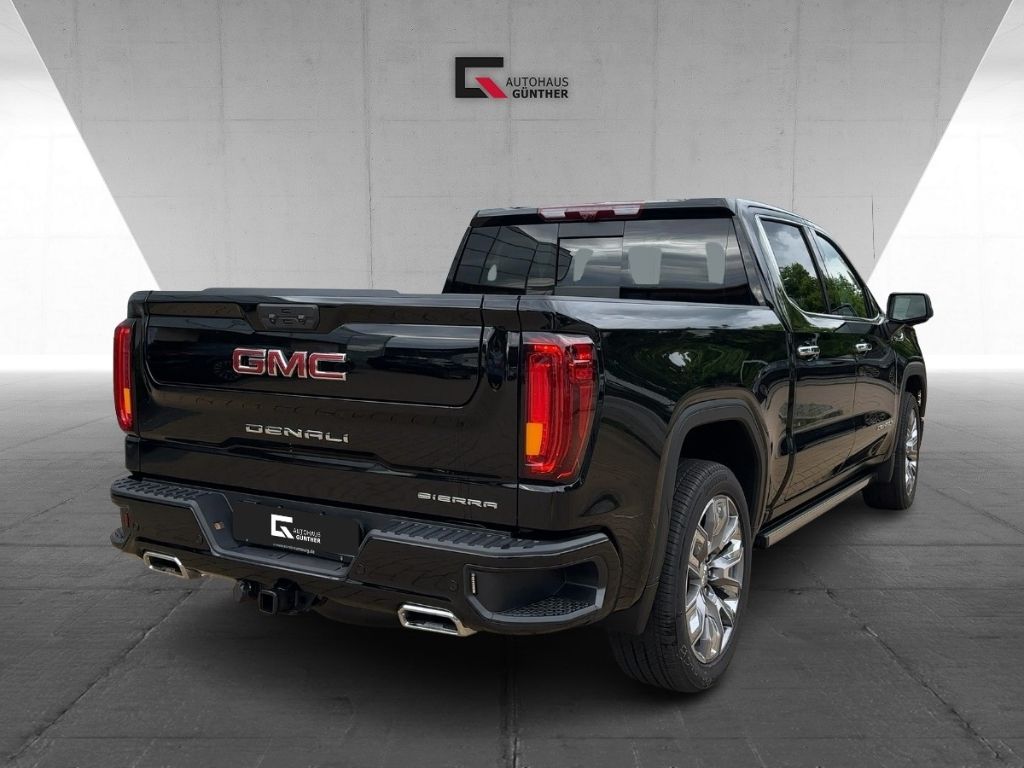 GMC Sierra