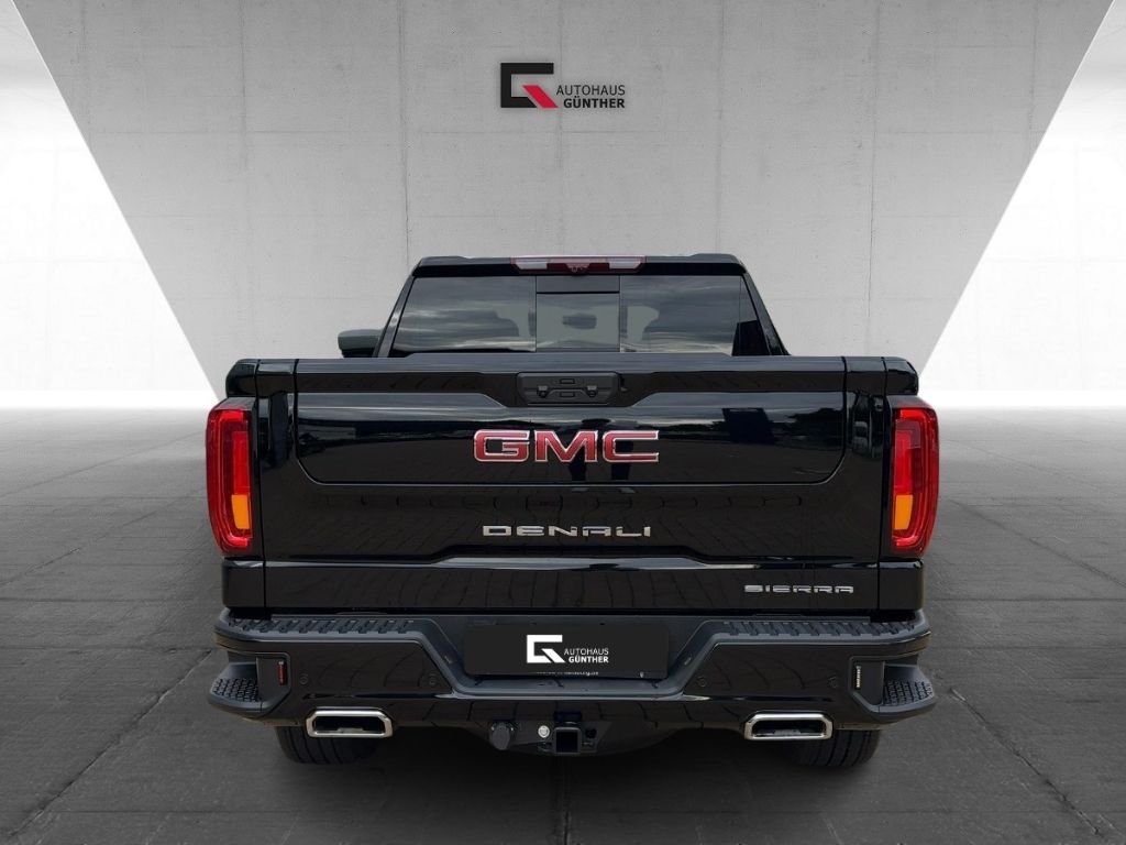 GMC Sierra
