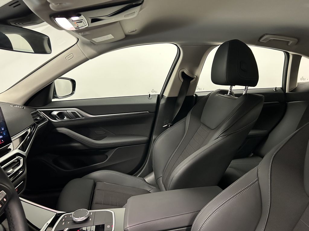 BMW i4 2023