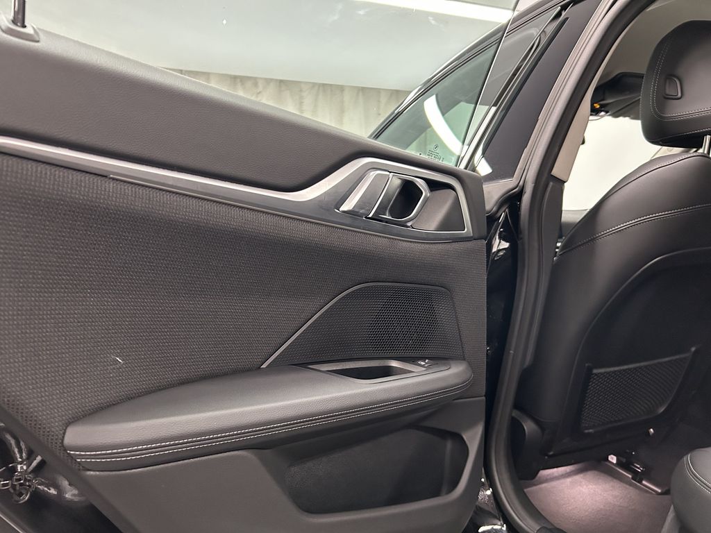 BMW i4 2023