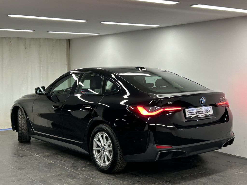 BMW i4 2023