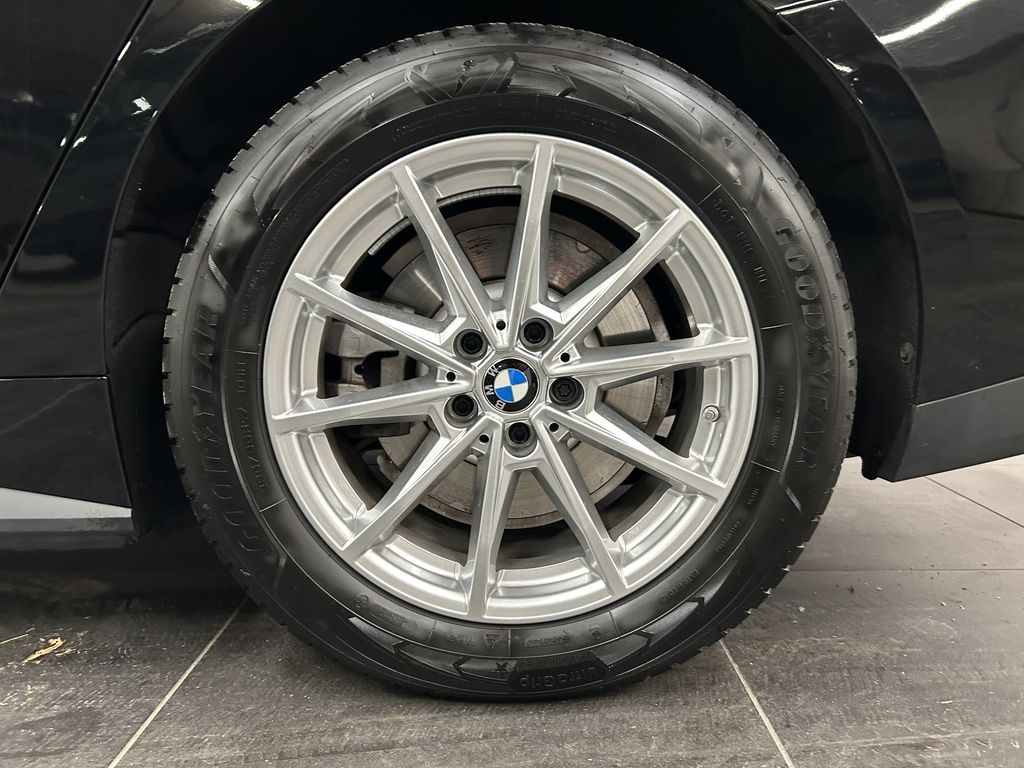 BMW i4 2023