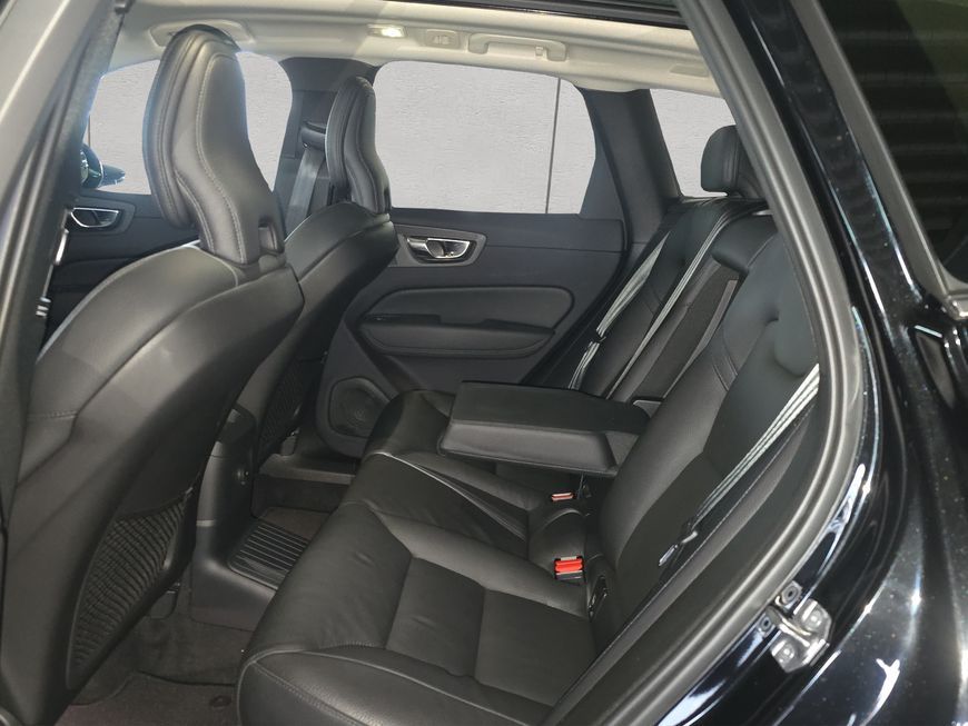 Volvo XC60 2022