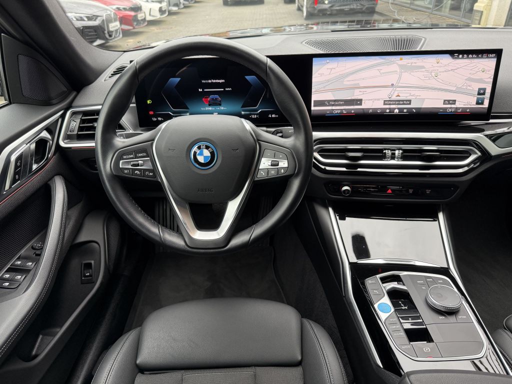 BMW i4 2023