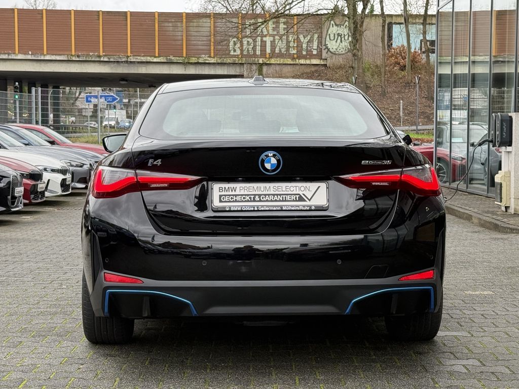 BMW i4 2023
