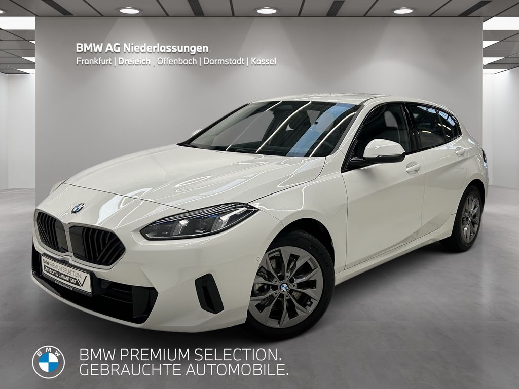 BMW 120 2025