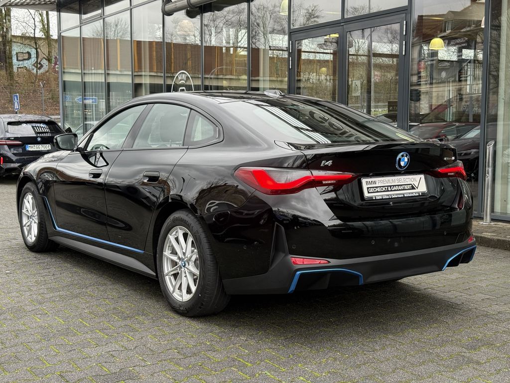 BMW i4 2023