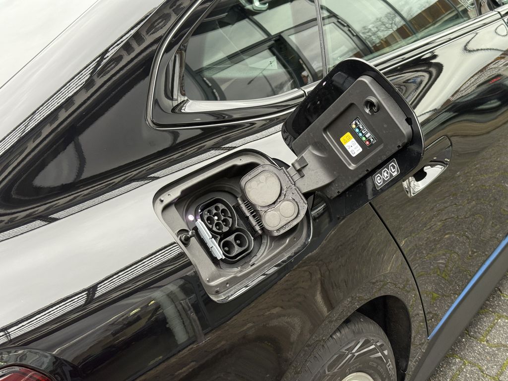 BMW i4 2023