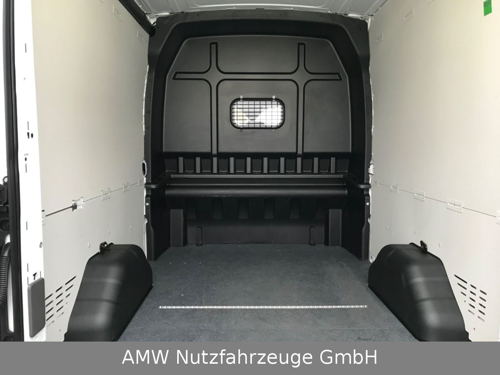 Ford Transit 2024