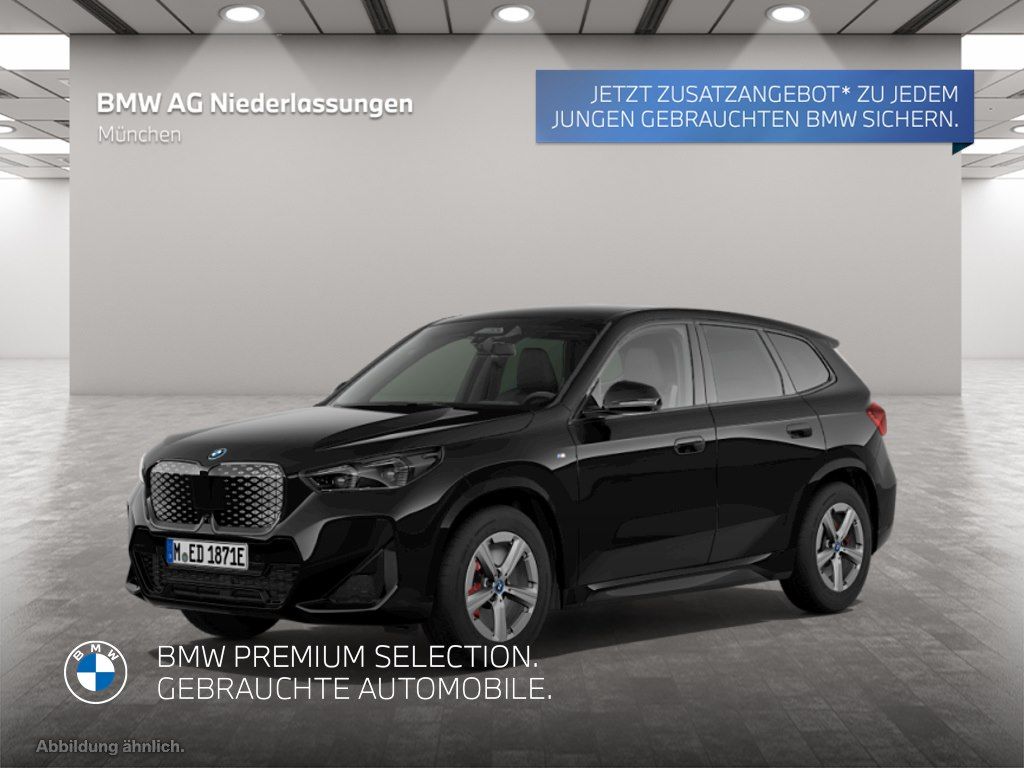 BMW iX1 2024