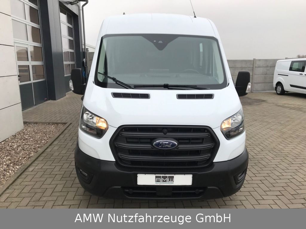 Ford Transit 2024