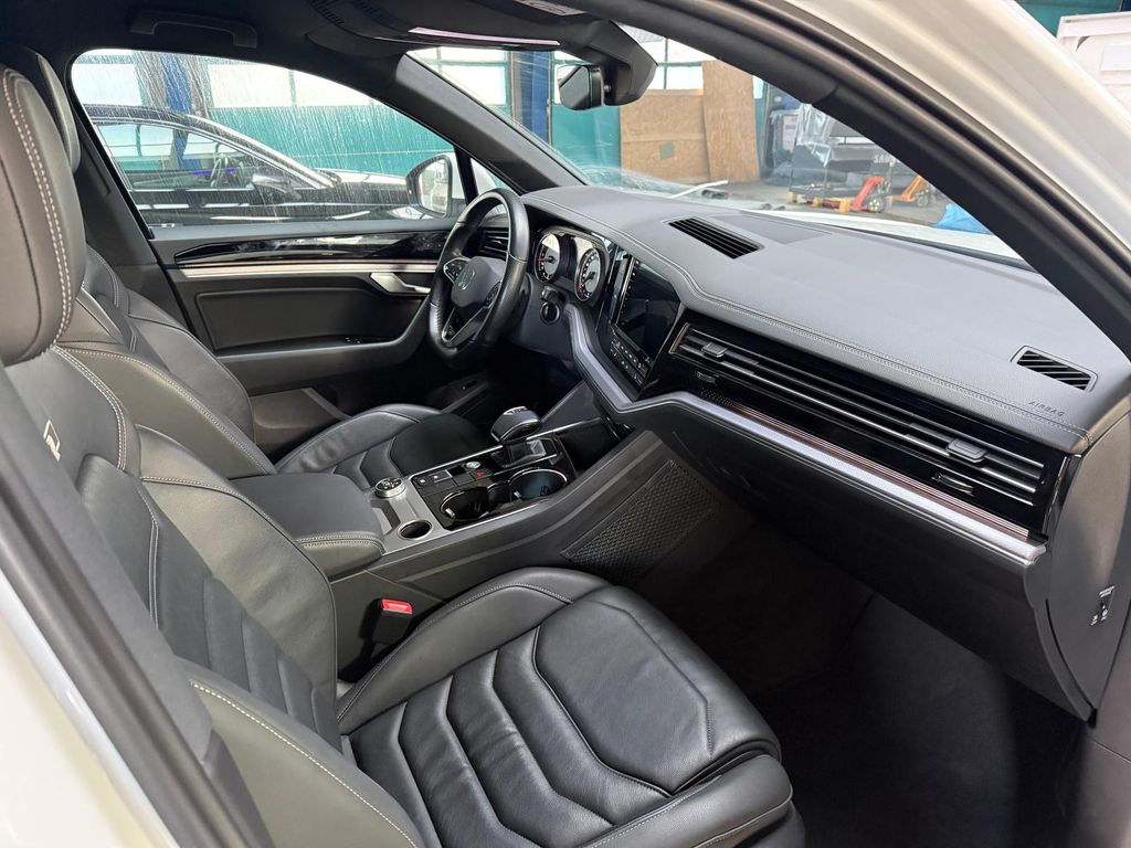 Volkswagen Touareg 2021