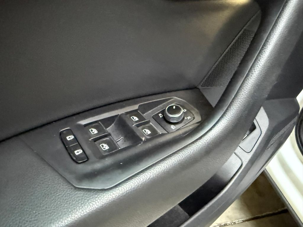 Volkswagen Touareg 2021