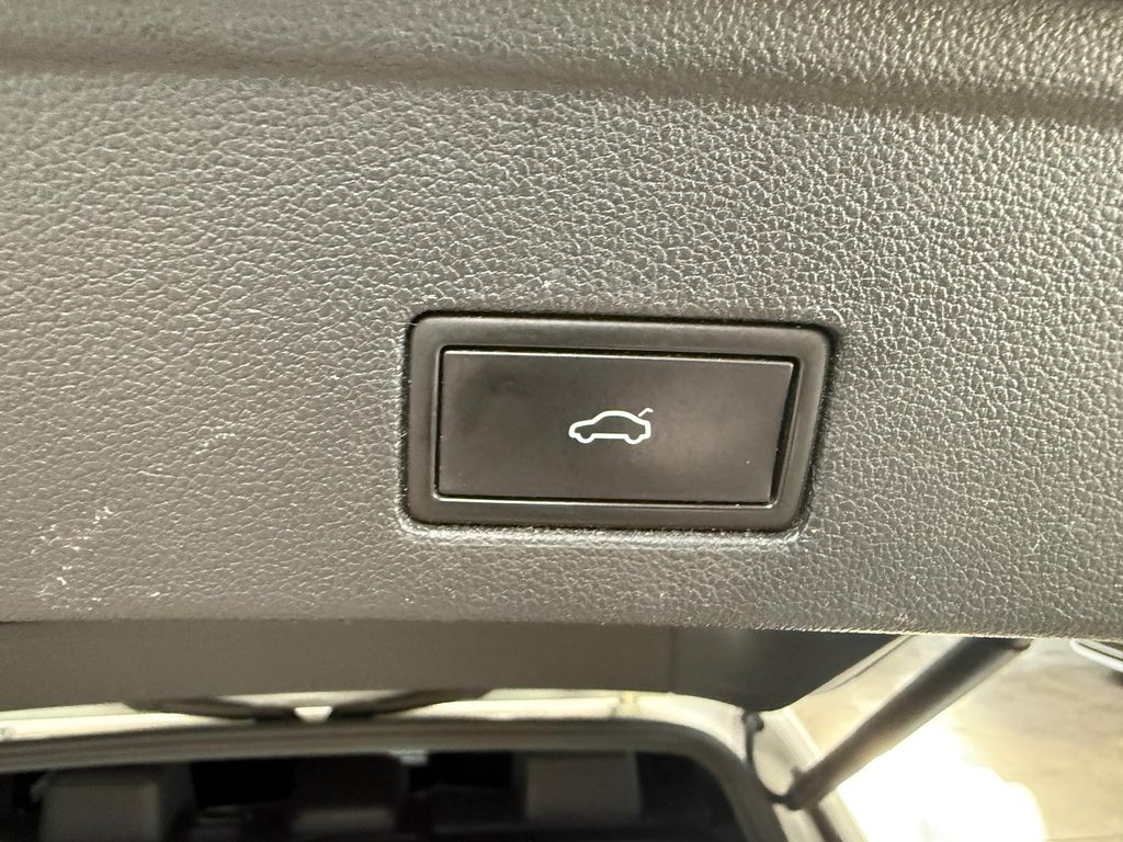 Volkswagen Touareg 2021